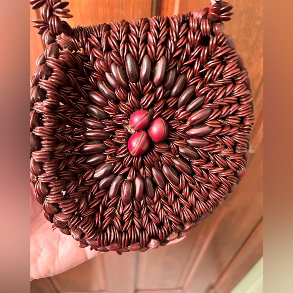 VTG Rare 60s Apple seed hand made purse. EUC no broken pieces. - Picture 7 of 10